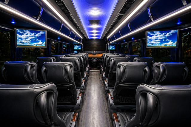 WHAT FACTORS WE NEED TO CONSIDER WHILE CHOOSING THE BEST LIMO RENTAL COMPANY IN AUSTIN