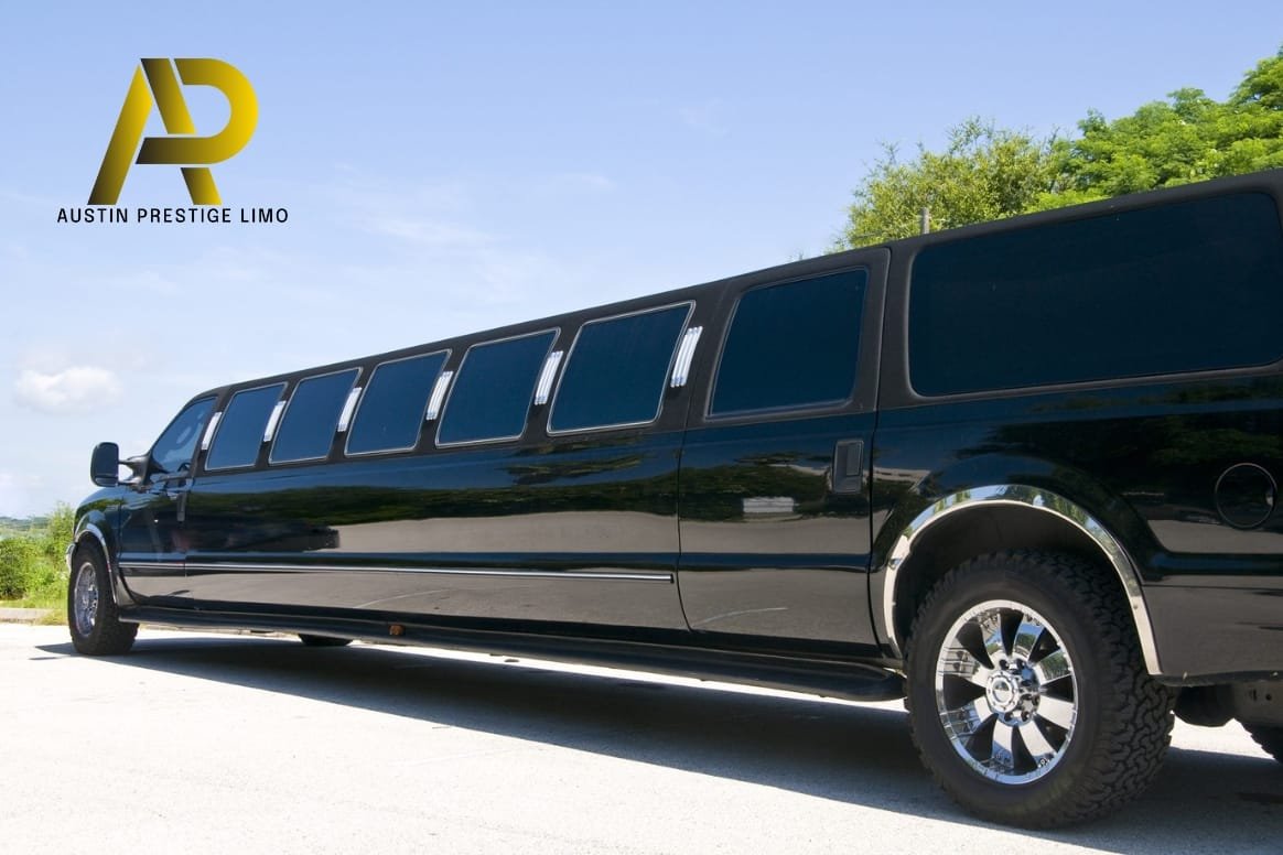 Top Mistakes to Avoid When Booking a Limo in Austin